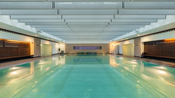 04 Pool 02
