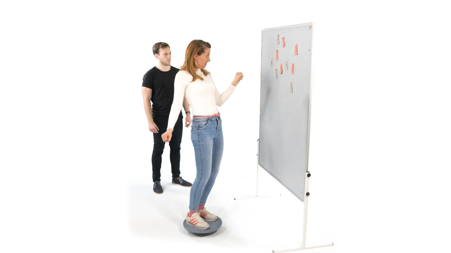 37 2 Partneruebungen Mit Ball Edit 00 00 40 22 Still002